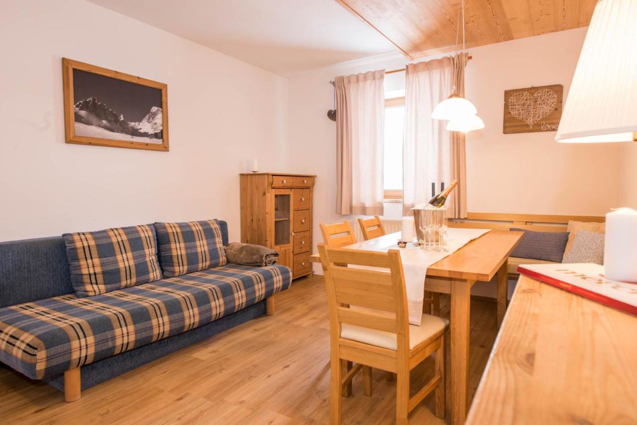 Ferienwohnungen Schwalbennest Mauterndorf  Exterior photo